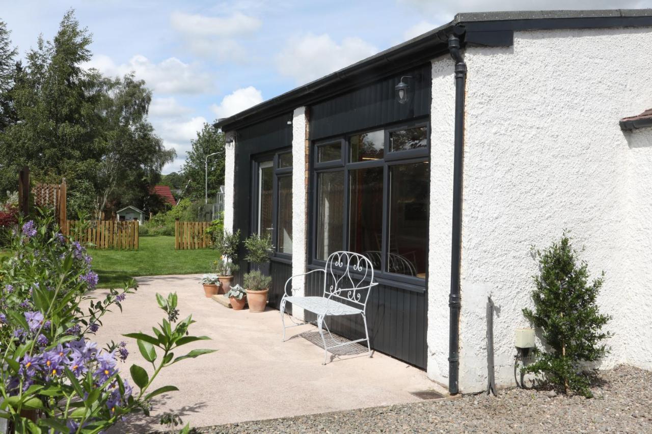 Garden Studio In Biggar Daire Dış mekan fotoğraf